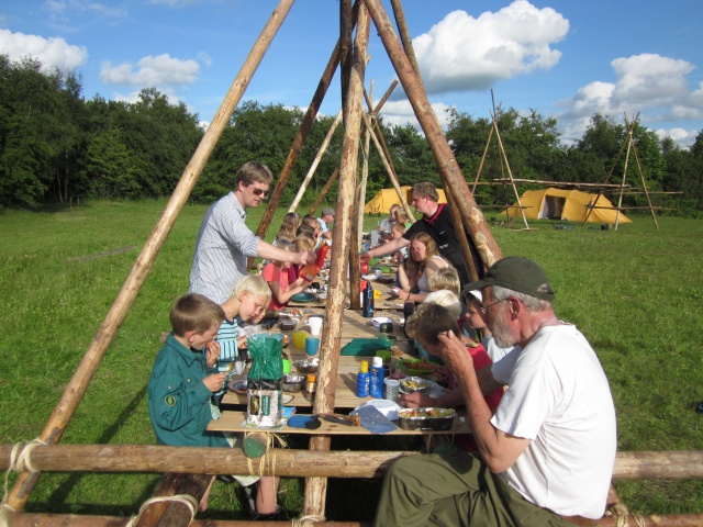 Spisebordet på lejren